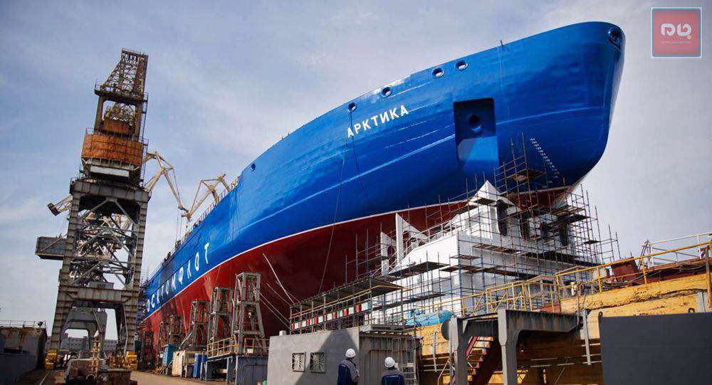 «آرتکیتا» قوی‌ترین کشتی یخ‌شکن اتمی جهان در سن‌پترزبورگ به آب انداخته شد.